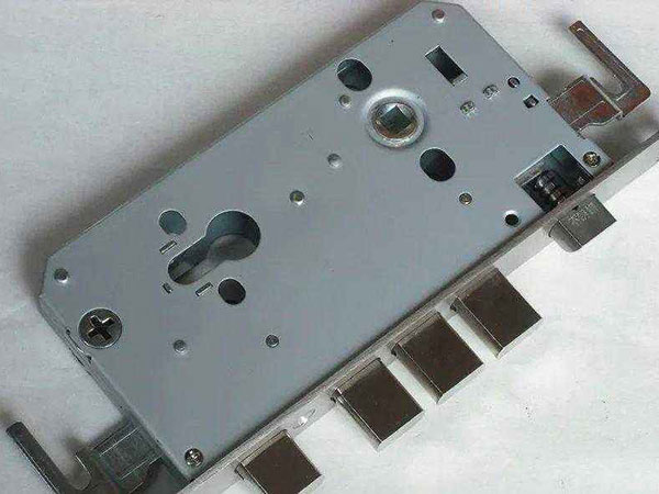 六盘水24小时上门开锁公司