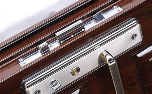 六盘水24小时上门开锁公司